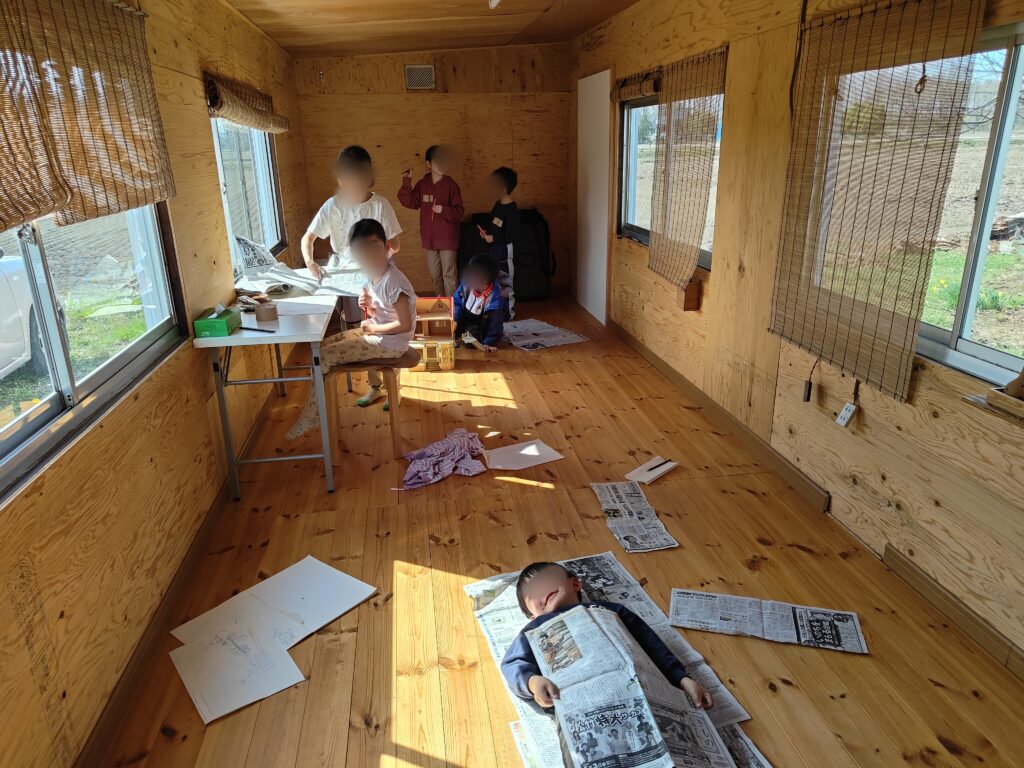 遊んだり休んだり、思い思いに過ごしています✨